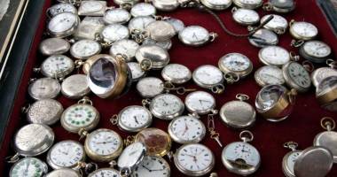 Stire din Cultură-Educație : Târg de artă  și antichități,  în Piața Ovidiu