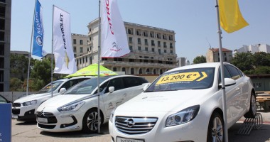18 firme expun la Tomis Yacht și Salon SUV-uri 2012 - 2
