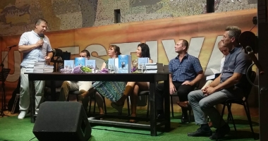 Târgul estival de carte de la Mangalia. Seară culturală dedicată istoriei - 3