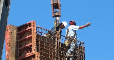 Târg de locuri de muncă în construcții, mâine, la Constanța