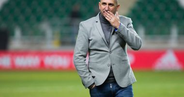 Stire din Sport : Vasile Miriuţă a fost demis de pe banca Chindiei Târgovişte