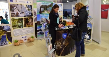 Ospățuri în Maramureș și Revelion la ofertă, la Straja, atracțiile Târgului de turism de la Constanța - 2