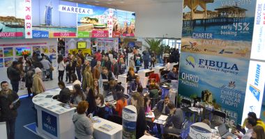 Stire din Economie : România va fi promovată anul acesta la 16 târguri naţionale şi internaţionale de turism