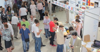 Ce clase și câte locuri au pregătit liceele constănțene pentru viitorii boboci - 3