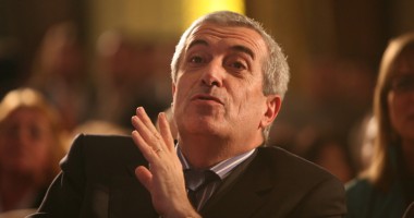 Stire din Politică-Administrație : Tăriceanu: "Experiența contracandidaților mei politici este subțire rău"