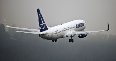 Stire din Social : Angajații TAROM ar putea declanșa GREVĂ GENERALĂ pe 14 noiembrie!