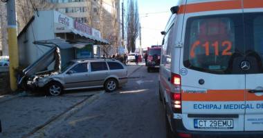 IMAGINI VIDEO REVOLTĂTOARE! "Tarzan" de Constanța. Beat la volan, a făcut praf cinci mașini! - 2