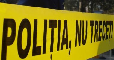 Stire din Eveniment : Tatăl care s-a aruncat într-un lac de acumulare cu doi copii în brațe, găsit mort