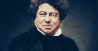 Stire din Cultură-Educație : Operele sale sunt nemuritoare. 220 de ani de la nașterea scriitorului Alexandre Dumas