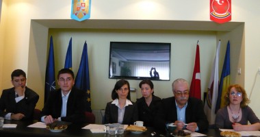 Stire din Diverse : Astăzi se dă startul Festivalului Tineretului, Sportului și Culturii Turce și Tătare