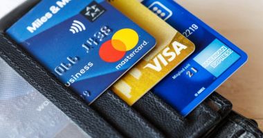 Stire din Economie : Statul ar putea implementa o taxă de până la 3 lei pe fiecare tranzacție bancară