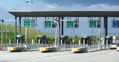 Stire din Social : Taxa de pod Fetești - Cernavodă se poate plăti de acum și din aplicație