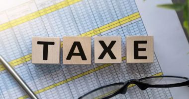 Stire din Actualitate : După taxa pe stâlp, statul introduce și taxa pe hărnicie. Cine o va plăti și cât de mare este