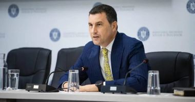 Stire din Economie : Taxa pe stâlp tot mai aproape. “Fiecare sector va fi invitat la discuții”