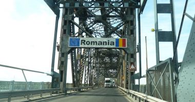 Traficul pe Podul peste Dunăre de la Ruse va fi oprit pentru lucrări de consolidare