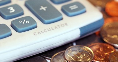 Stire din Economie : Taxele sau impozitele se pot achita acum și prin internet banking!