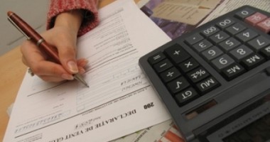 Stire din Social : Cum puteți să vă calculați, rapid, taxele și impozitele