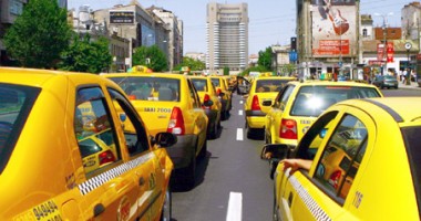 Stire din Fun : Taximetristul bucuros, clientul mulțumit