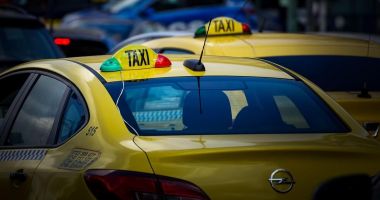 Taximetriştii, luaţi la puricat de polițiștii locali constănțeni - 2