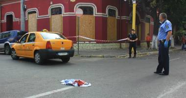 Imagini de groază. Teroare în centrul Constanței. Taximetrist înjunghiat, atacatorul - mort! - 5