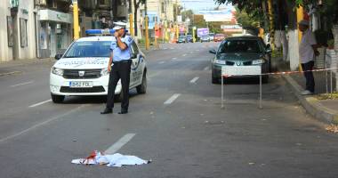 SCENE DE GROAZĂ LA CONSTANȚA. TAXIMETRIST ÎNJUNGHIAT ÎN GÂT, PE BULEVARDUL TOMIS - 7