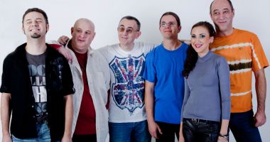 Stire din Cultură-Educație : Trupa "Taxi", în concert la Constanța