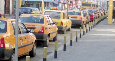 Stire din Eveniment : Taximetriștii din zona Gării Constanța, controlați de Poliția Rutieră