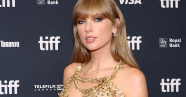 Stire din Actualitate : Vânzarea de bilete pentru turneul cântăreţei Taylor Swift în SUA, anulată