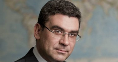 Stire din Politică-Administrație : Baconschi a discutat cu reprezentanții comunității române din New York despre vot, vize și scut