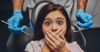 Stire din Sănătate : Metode care fac copilul să se simtă confortabil la dentist