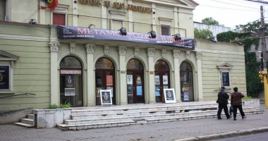 Week-end plin la Teatrul de Stat