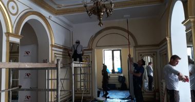 Stire din Cultură-Educație : Teatrul de Stat Constanța vrea să umple sala de spectatori. Pe când și o stagiune estivală?