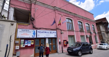 LA UN PAS DE TRAGEDIE, LA CONSTANȚA / Mama lui Sevil Shhaideh, accidentată la locul de muncă