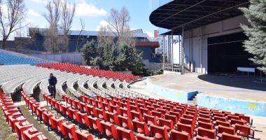 A căzut cortina! Trista soartă a Teatrului de Vară Soveja - 5