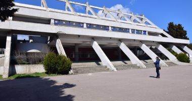 A căzut cortina! Trista soartă a Teatrului de Vară Soveja - 10