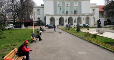 Stire din Cultură-Educație : Baletul "Spărgătorul de nuci", pe scena TNOB