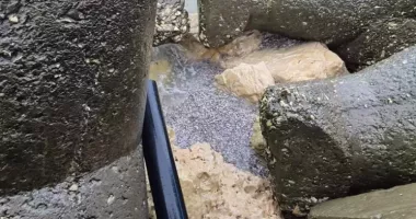 Două noi conducte au fost descoperite pe plajele din Constanța. Se varsă direct în Marea Neagră - 2