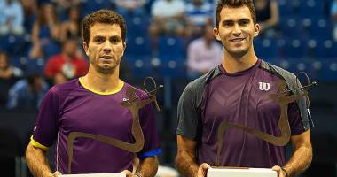 Stire din Sport : Tenis: Tecău și Rojer, calificați oficial la Turneul Campionilor