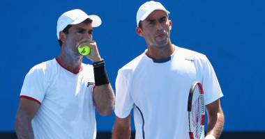 Stire din Sport : Tecău și Rojer, eșec  în primul tur la Sydney