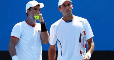 Stire din Sport : Tecău îl înfruntă  pe Mergea  în sferturile  Australian Open
