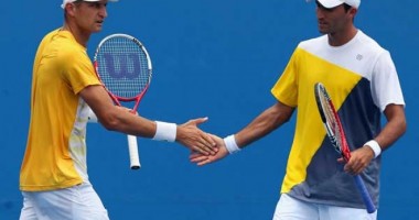 Stire din Sport : Tenis. Perechea Tecău - Mirnîi, eliminată în sferturile probei de dublu a turneului de la Moscova