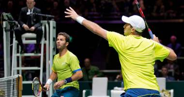 Stire din Sport : Tecău și Rojer s-au oprit în semifinalele probei  de dublu de la Dubai