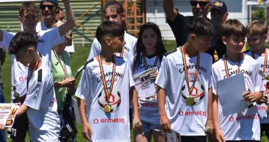 Juniorii de la CS Sparta Techirghiol au primit tricourile de campioni