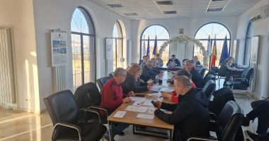 Stire din Politică-Administrație : Administraţia locală din oraşul Techirghiol, ajutor pentru copiii cu dizabilităţi