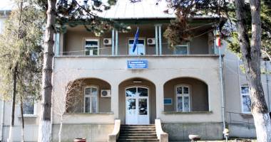 Stire din Politică-Administrație : Iată cine a preluat conducerea Primăriei Techirghiol, după ce edilul Stan a fost arestat