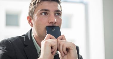 Stire din Actualitate : Tehnologia, cauza oboselii cronice, a anxietății și a stării de epuizare. Cum ne afectează