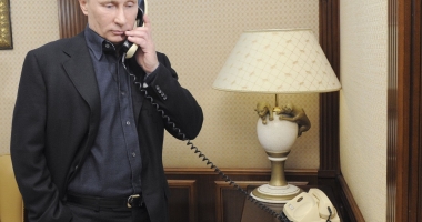 Rusia pune sub supraveghere internetul și rețelele mobile