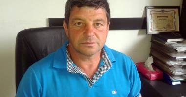 Stire din Politică-Administrație : "La Saligny, nu contează din ce partid ești, important este să-ți faci datoria față de cetățeni"