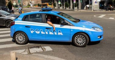 Telenovelă românească în Italia: Un român, prins în timp ce se iubea cu soția vărului său, într-o cameră de hotel