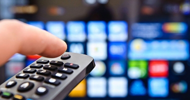 Stire din Economie : Noi taxe pentru televiziuni, telefonie și internet